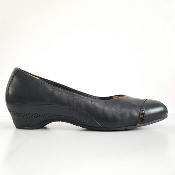 Clarks Unstructured Pumps Peep Toe Low Heels - Picture 2 of 12